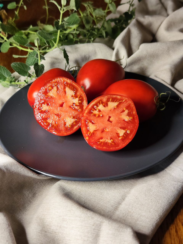 Минусинские стаканы красные, Россия — фото плодов