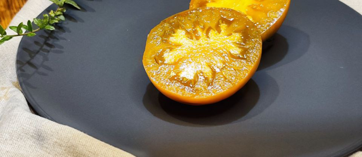 Томат Суровая дыня немцев Поволжья, Россия